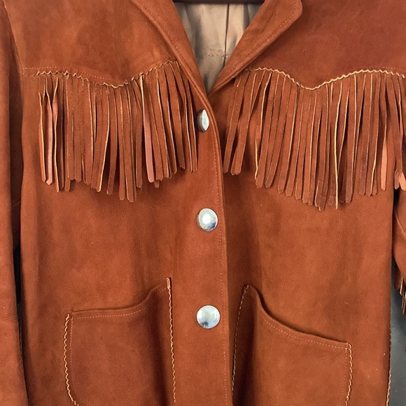 Vintage Caramel Suede Leather Fringe Western Jacket with Snap Closure - Picture 3 of 13